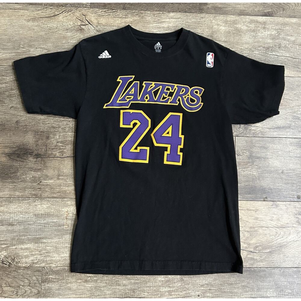 Adidas Kobe Bryant NBA LA Lakers #24 Size Medium Black Short Sleeve Tee